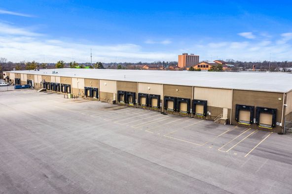 2100-2110 Cloverleaf St, Columbus, OH 43232